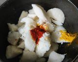 A picture of step 3 of Ranch vegetable idli chili.