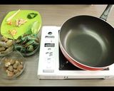 Foto langkah ke 1 dari resep Eps.4 Kerang Saus Padang.
