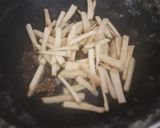 A picture of step 1 of Sweet Potato Fries.