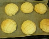A picture of step 14 of Our Family’s Delicious Melon Pan.