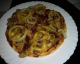A picture of step 5 of Italian mushroom pizza 🍕#4weekschallenge.