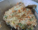 Foto langkah ke 6 dari resep Martabak Bihun Madura.