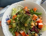 Hình bước làm 2 của món Salad Đậu Gà Đậu Đỏ Rong Nho