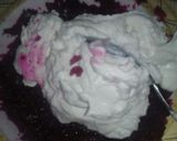 A picture of step 3 of Labneh with Beetroot.