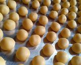 Foto langkah ke 2 dari resep Putri salju isi kacang🥜.