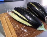 Une image de l'étape 2 de Éventail d'aubergine au jambon tomate et mozzarella.
