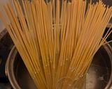 Foto del paso 1 de la receta: Pasta a la carbonara con nata