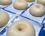 Foto langkah ke 6 dari resep Donat kampung white ring.