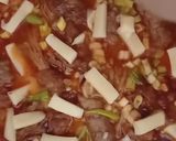 Foto langkah ke 5 dari resep Spicy Cheese Beef Enoki.