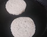 A picture of step 8 of Shahi Toast Rabdi Sandwich.