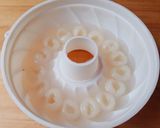 Hình bước làm 2 của món Rau câu Hoa ĐẬU BIẾC