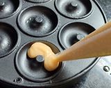 Foto del paso 2 de la receta: Mini donas al horno o máquina súper económicas y ricas,