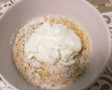 Foto del paso 3 de la receta: Gachas con yogurt, nísperos y almendras