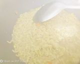 A picture of step 3 of Oats Maggie noodles.