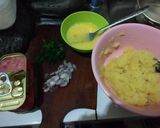 Foto langkah ke 2 dari resep Perkedel kornet.
