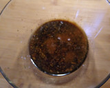 Foto del paso 1 de la receta: Pollo con miel y soja