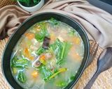 Foto langkah ke 4 dari resep Soup Jamur Ayam.