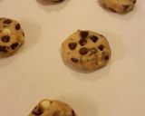A picture of step 4 of OMG - Soft Batch Chocolate Chip Cookies ♡.