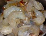 รูปขั้นตอนการทำที่ 1 ของ ผัดกุ้งกระเทียม (แบบมีน้ำ)