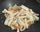 Foto del paso 3 de la receta: Calamares en su tinta 🦑 ✒️
