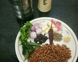A picture of step 1 of Instant horse gram soup.