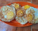 Foto langkah ke 1 dari resep Telur ceplok balado.