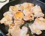 Foto langkah ke 4 dari resep Creamy chicken and bacon pasta (Resep No. 105).