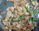 Hình bước làm 3 của món THỊT HEO XÀO GỪNG (Buta shoga yaki)