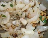 A picture of step 3 of Onion Tomato Chutney.