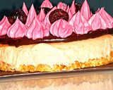 A picture of step 6 of Cranberry cream chesse chocolate dessert.