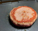 Foto del paso 5 de la receta: Hamburguesa de angus, lacón y manzana al Oporto