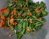 Foto langkah ke 5 dari resep Tumis Oncom Kemangi.