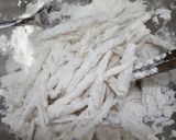 Hình bước làm 2 của món Hoa chuối chiên