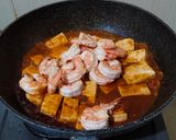 Foto langkah ke 4 dari resep Udang Goreng Mentega.