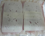 Foto del paso 5 de la receta: Rollos de pollo y beicon con salsa del piquillo