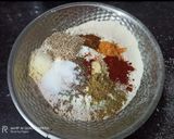 A picture of step 2 of Lauki Thepla.