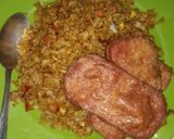Foto langkah ke 6 dari resep Nasi Goreng Kornet Bawang Putih.