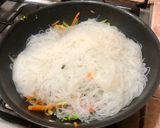 Foto del paso 4 de la receta: Fideos chinos con vegetales