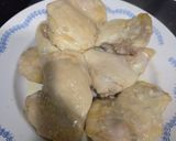 Foto del paso 5 de la receta: Pollo en pepitoria
