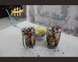 A picture of step 2 of Mocha Frappuccino.