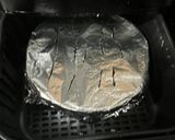 Foto del paso 5 de la receta: Tarta de queso con bombones lindt