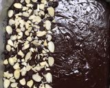 Foto langkah ke 4 dari resep Shiny crust brownies.