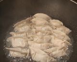 Foto langkah ke 2 dari resep Chicken Gyoza.