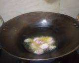 A picture of step 2 of Vegetable noodles.