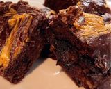 Φωτογραφία βήματος 2 της συνταγής Brownies με 3 μόνο υλικά 🥁 120 kcal / κομμάτι μόνο 😎