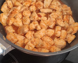 Foto del paso 1 de la receta: Pechugas de pollo con salsa de cebolla y mostaza