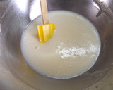 Foto del paso 1 de la receta: Bizcocho bicolor de vainilla y frutos rojos