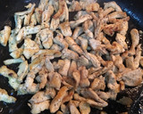 Foto del paso 2 de la receta: Pollo con salsa de soja y sésamo