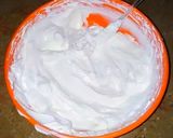A picture of step 1 of Simple cream cake.
