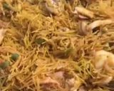 Foto del paso 10 de la receta: Fideuà de mariscos, con sepia sucia, galeras y gambones